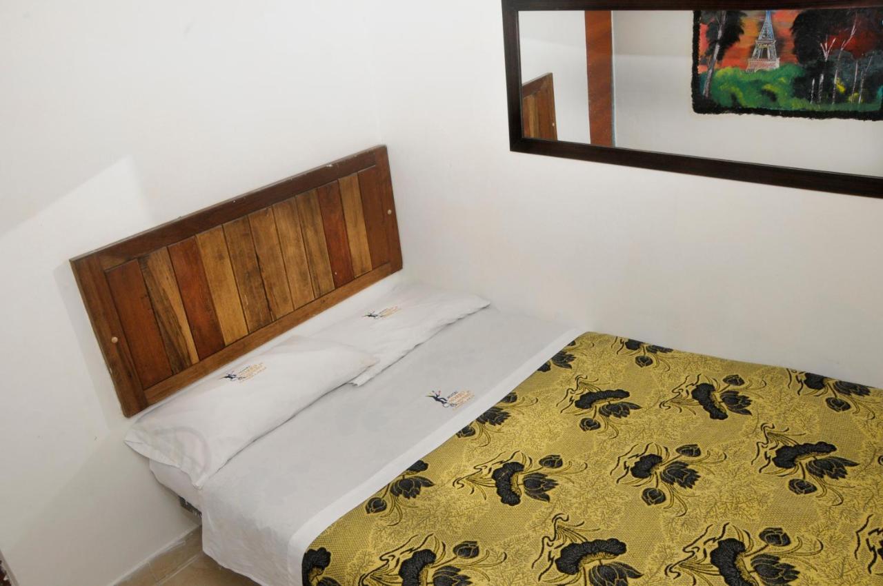 ホテル Hostal Chorro De Quevedo ボゴタ エクステリア 写真